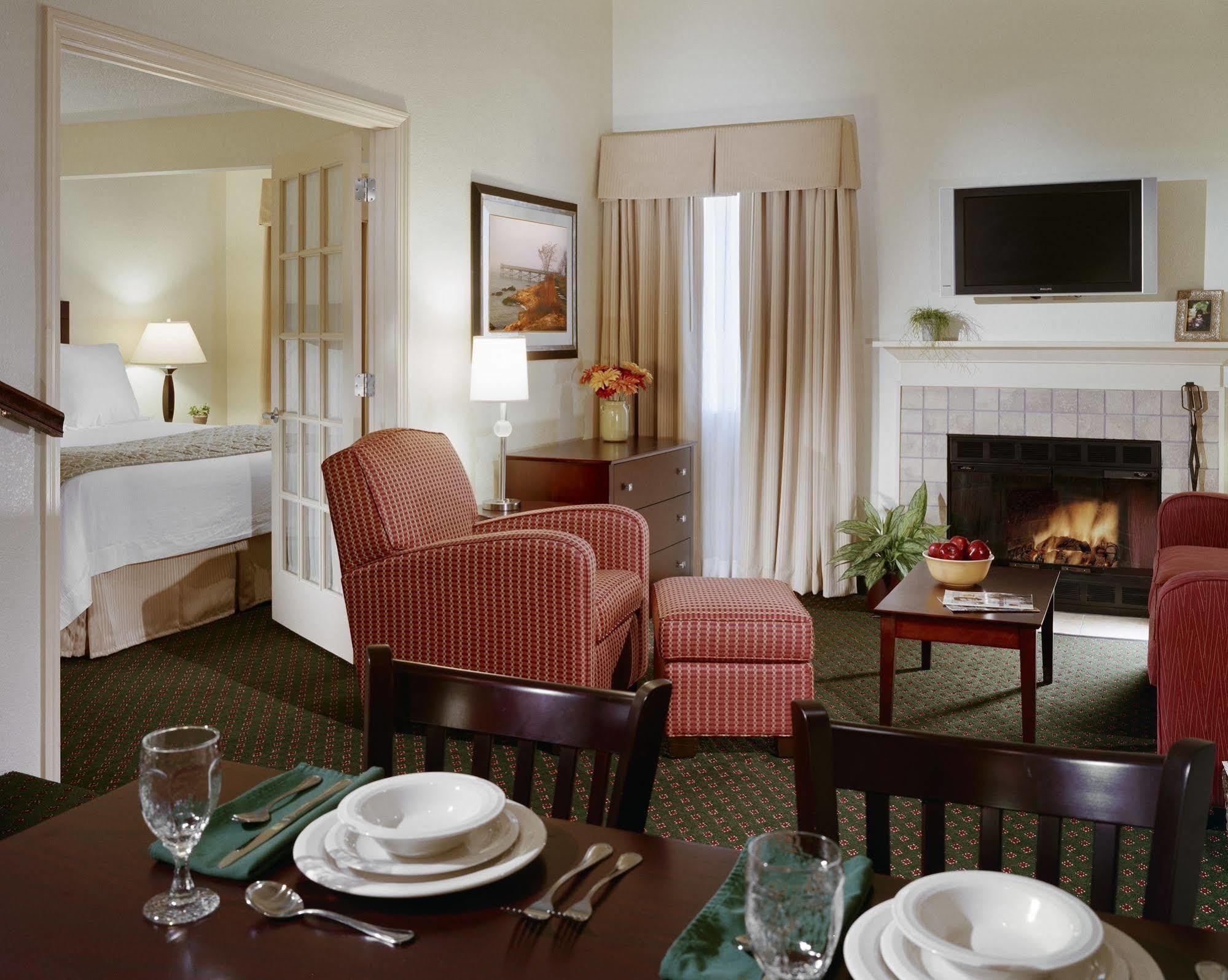 New Haven Village Suites מראה חיצוני תמונה